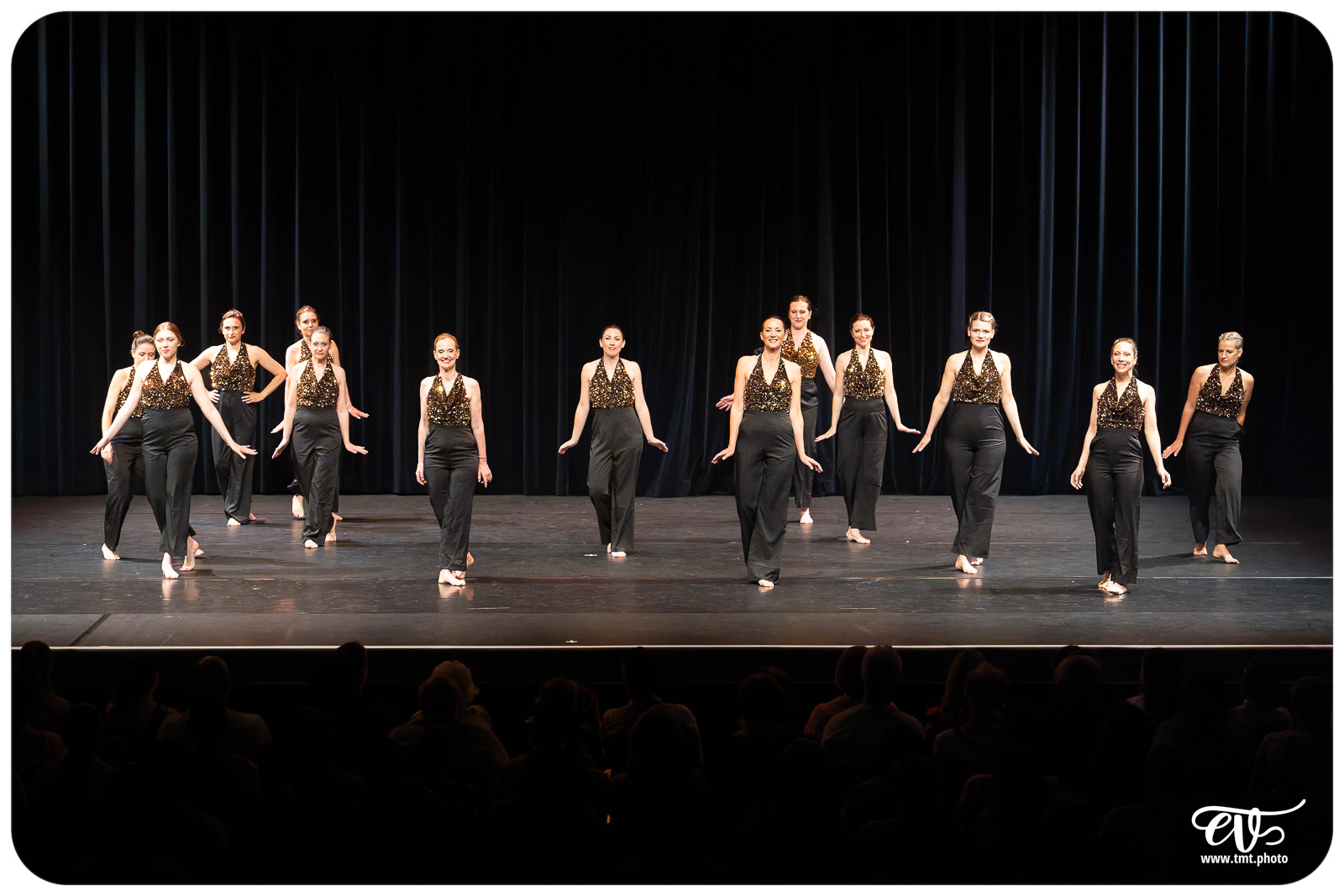 ECOLE DE DANSE CÉCILE ADAMOW